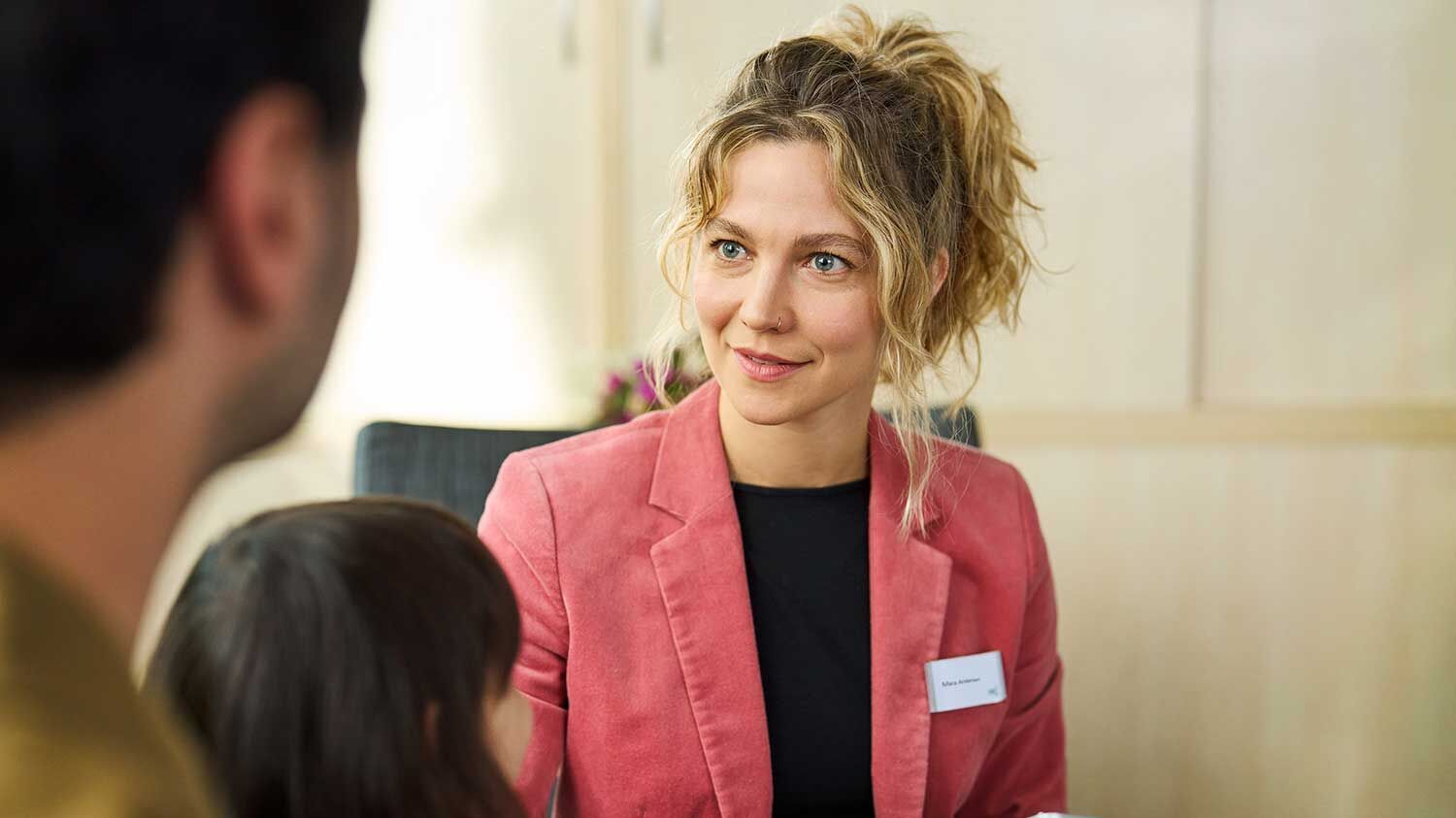 Frau bei der SBK Beratung